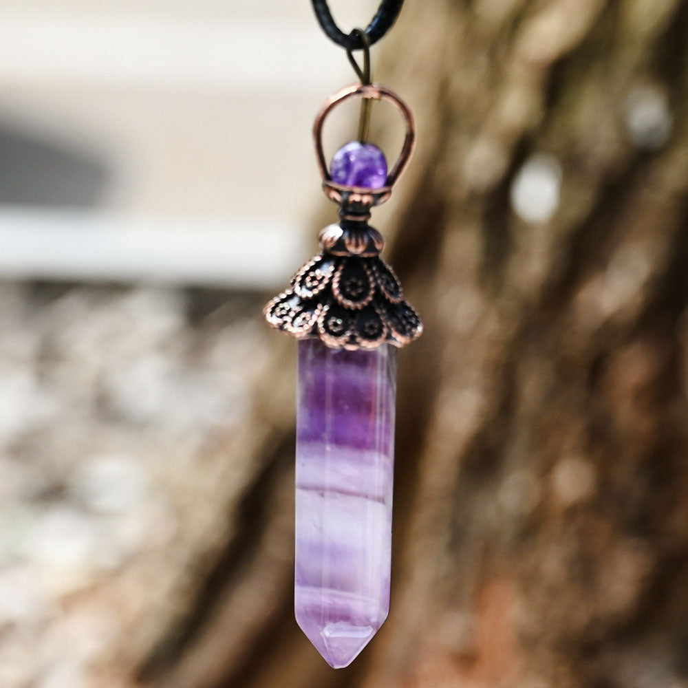 Pendulum crystal pendant